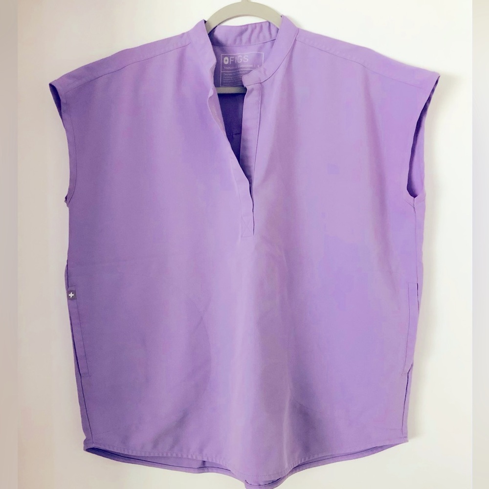 FIGS Lavender Dew Rafaela™ - Oversized Scrub Top